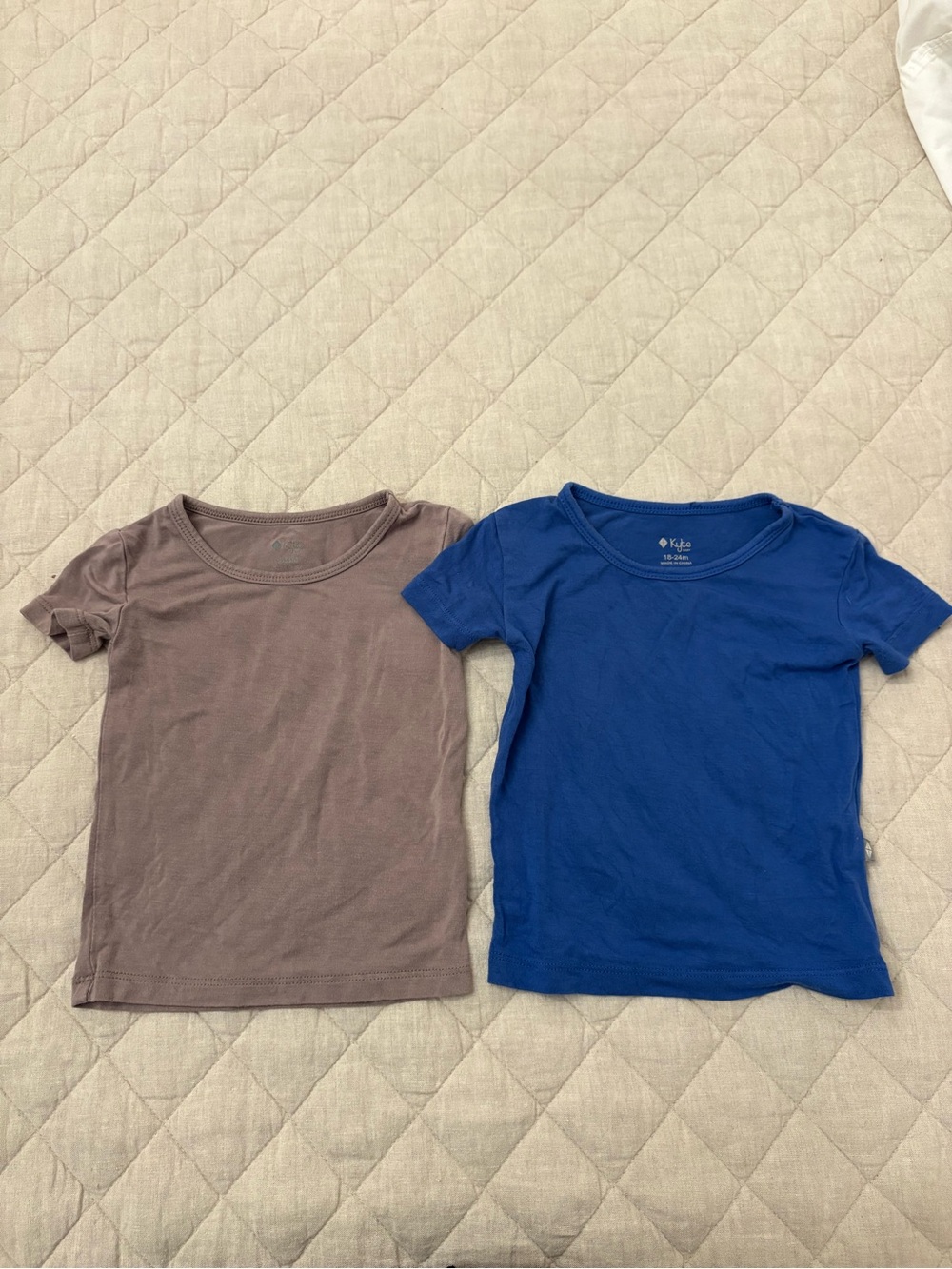 Kyte BABY Short Sleeve Tees in Brown and Royal Blue